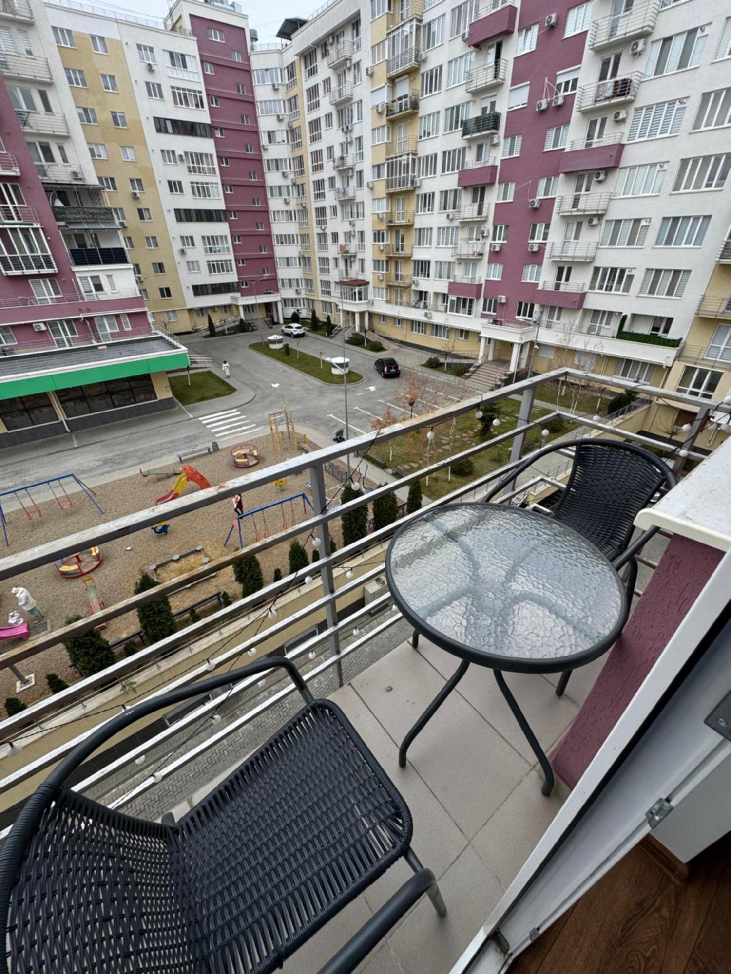 Brown Aparts Кишинёв Экстерьер фото